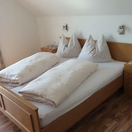 Gästehaus Wastian Frühstückspension Weißbriach